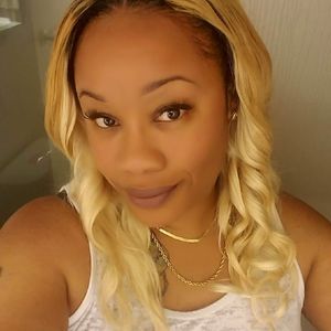 Meet your Posher, Sharyn